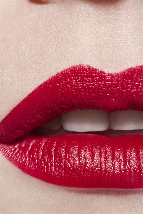 chanel rouge color.